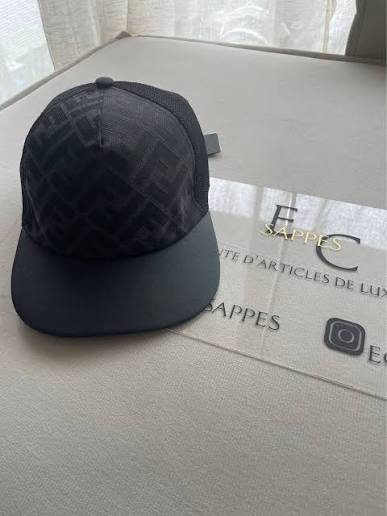 Casquette F Premium Motif Géométrique